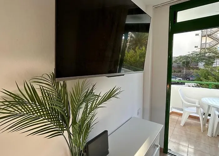 Apartment Coastal 5 Min From Pool & Quiet Complex Playa del Ingles (Gran Canaria)