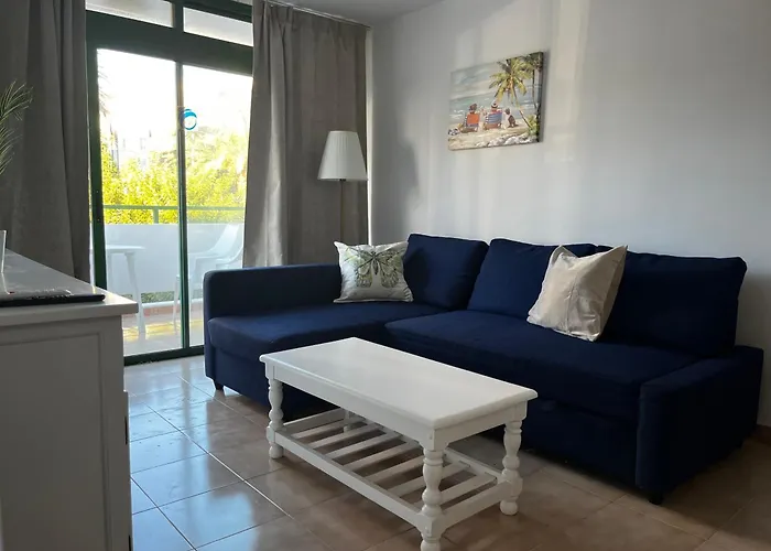 Apartment Coastal 5 Min From Pool & Quiet Complex *