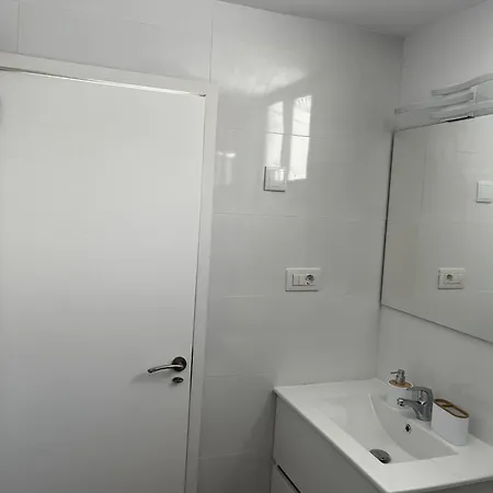 Zwischen Yumbo Und Zentralem * Плайя-дель-Инглес